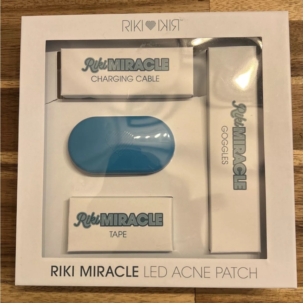 RIKI MIRACLE LED ACNE PATCH DEVICE- NEW IN BOX, NEVER USED